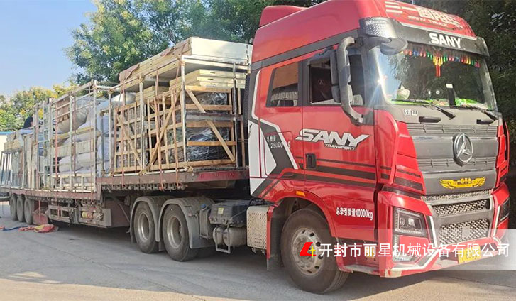 国际人官网机械发货忙，，，再迎密集发货期