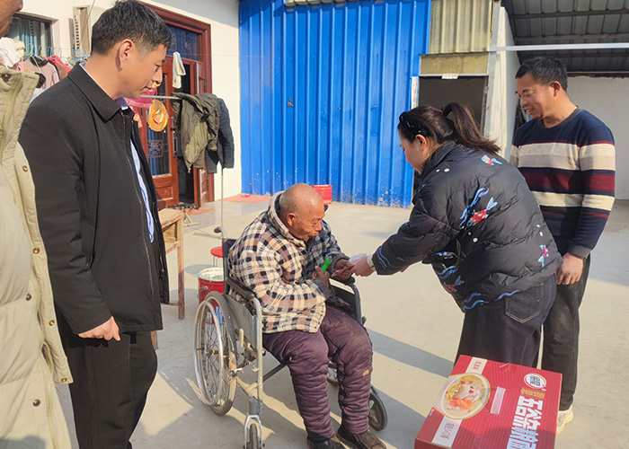 1737510937205910 国际人官网机械送温暖2.jpg